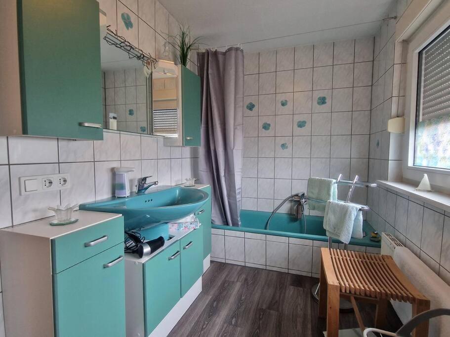 Gemuetliche 3-Zimmer-Wohnung, Zentral Gelegen Apensen Luaran gambar